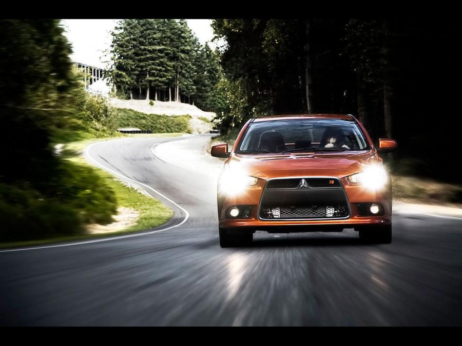  Mitsubishi Lancer Ralliart 2008 года  (фото 12 из 24)